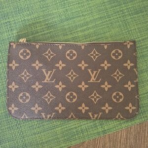 Small Brown Zippy Pouch Clutch 9 X 6